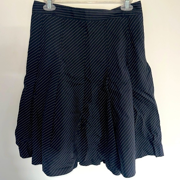 Theory Black Pinstripe Skirt - Picture 1 of 4